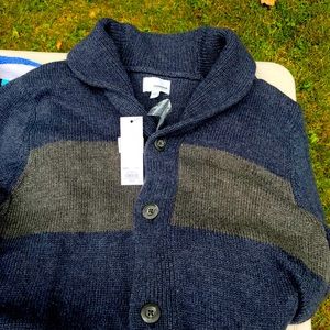 Cardigan sweater men size medium